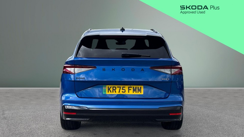 Skoda Enyaq 210kW 85x Sportline 82kWh 4x4 5dr Auto Electric Estate - Image 8