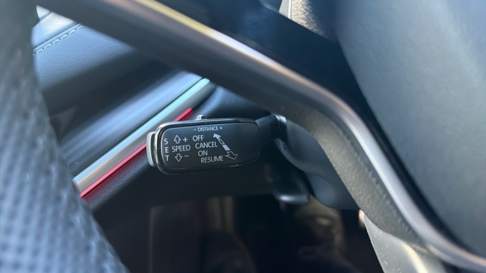 Skoda Enyaq 210kW 85x Sportline 82kWh 4x4 5dr Auto Electric Estate - Image 35