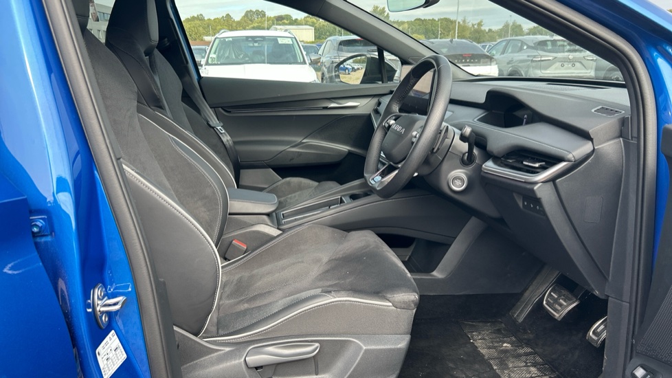 Skoda Elroq 210kW 85 SportLine 82kWh 5dr Auto Electric Estate - Image 15