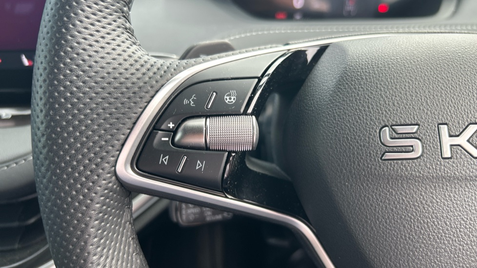 Skoda Elroq 210kW 85 SportLine 82kWh 5dr Auto Electric Estate - Image 17