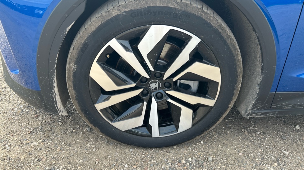 Skoda Elroq 210kW 85 SportLine 82kWh 5dr Auto Electric Estate - Image 36