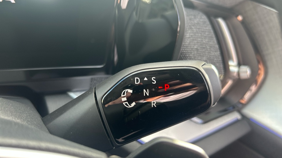 Skoda Kodiaq 2.0 TDI SE 5dr DSG [7 Seat] Diesel Estate - Image 14