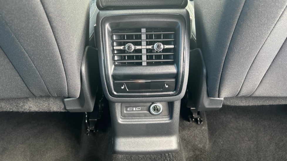 Skoda Kodiaq 2.0 TDI SE 5dr DSG [7 Seat] Diesel Estate - Image 29