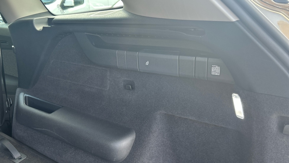Skoda Kodiaq 2.0 TDI SE 5dr DSG [7 Seat] Diesel Estate - Image 35