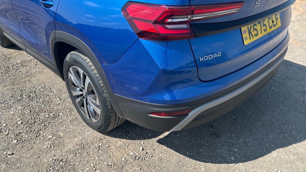 Skoda Kodiaq 2.0 TDI SE 5dr DSG [7 Seat] Diesel Estate - Image 40