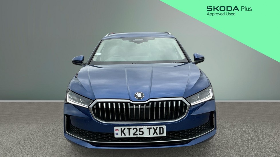 Skoda Superb 1.5 TSI iV Laurin + Klement DSG 5dr Estate - Image 7