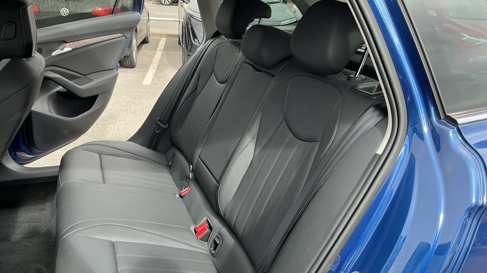 Skoda Superb 1.5 TSI iV Laurin + Klement DSG 5dr Estate - Image 16