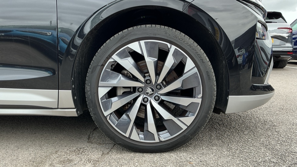 Skoda Enyaq 210kW 85 Edition 82kWh 5dr Auto Electric Estate - Image 5