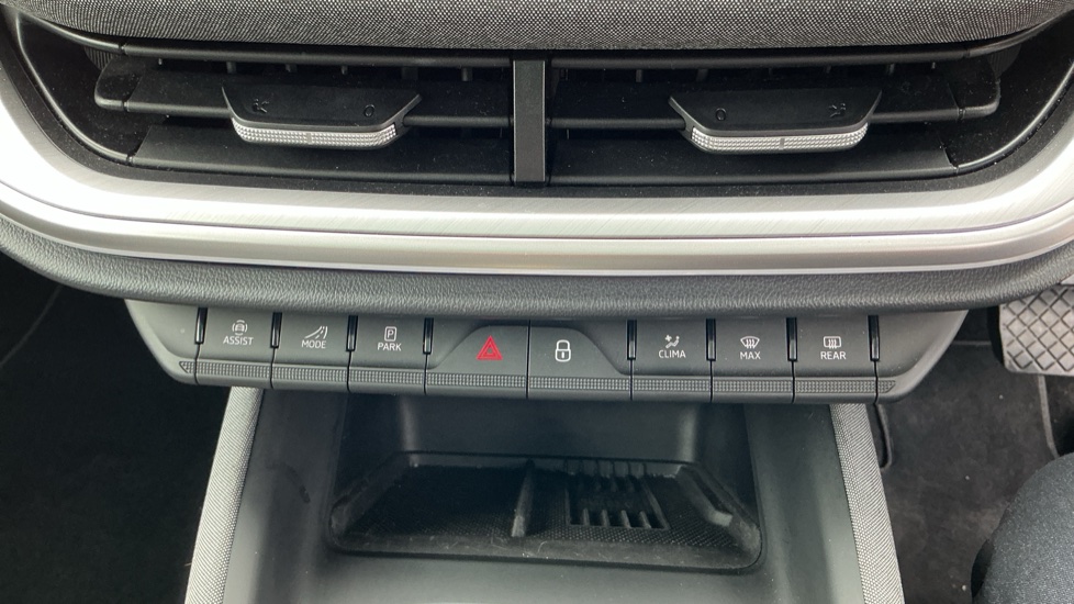 Skoda Enyaq 210kW 85 Edition 82kWh 5dr Auto Electric Estate - Image 13