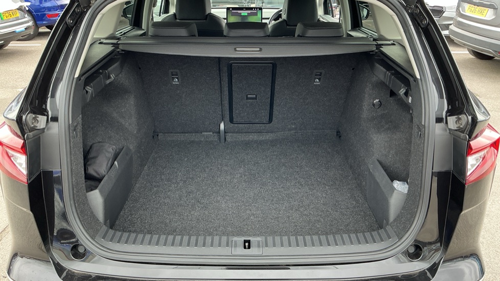 Skoda Enyaq 210kW 85 Edition 82kWh 5dr Auto Electric Estate - Image 20