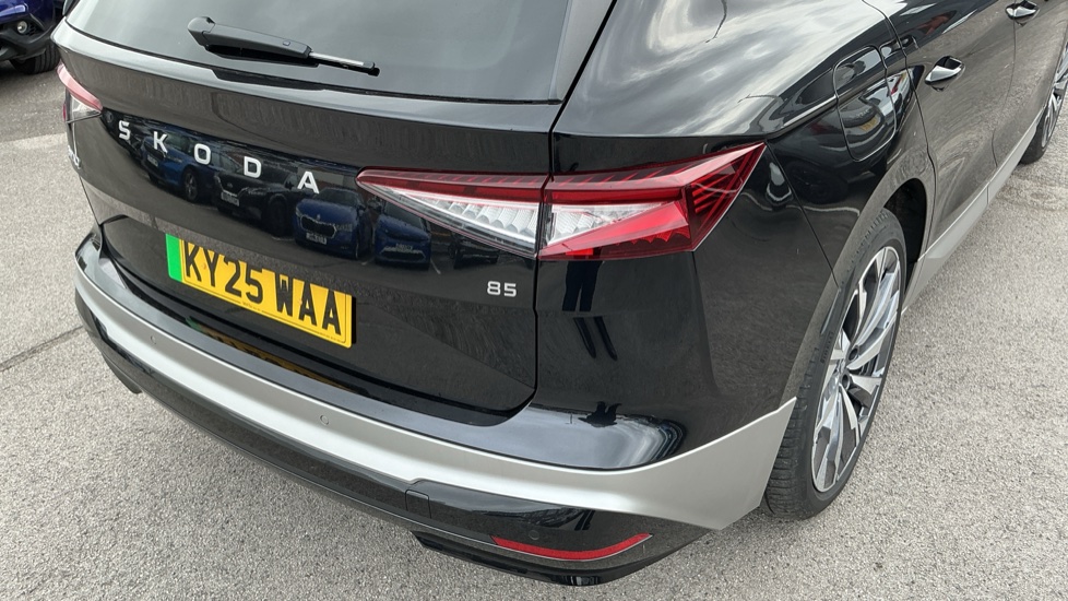 Skoda Enyaq 210kW 85 Edition 82kWh 5dr Auto Electric Estate - Image 30