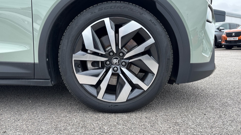 Skoda Elroq 210kW 85 SportLine 82kWh 5dr Auto Electric Estate - Image 5