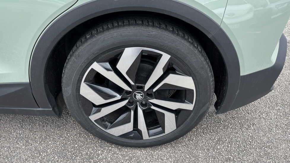 Skoda Elroq 210kW 85 SportLine 82kWh 5dr Auto Electric Estate - Image 22