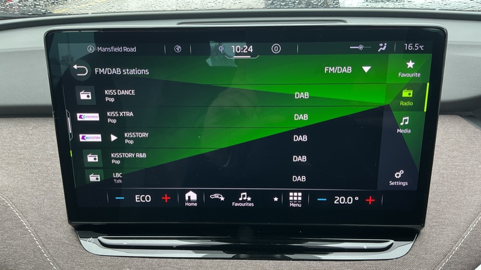 Skoda Enyaq 132kW 60 ecoSuite 62kWh 5dr Auto Electric Estate - Image 12