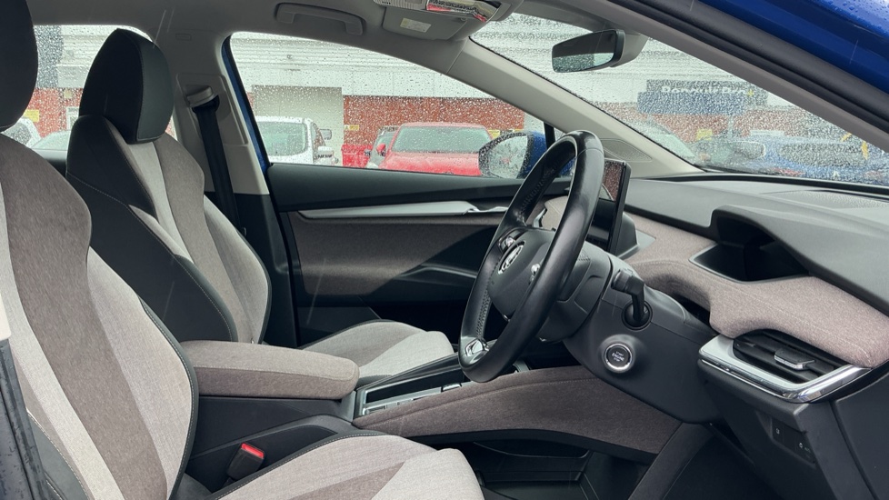 Skoda Enyaq 132kW 60 ecoSuite 62kWh 5dr Auto Electric Estate - Image 15