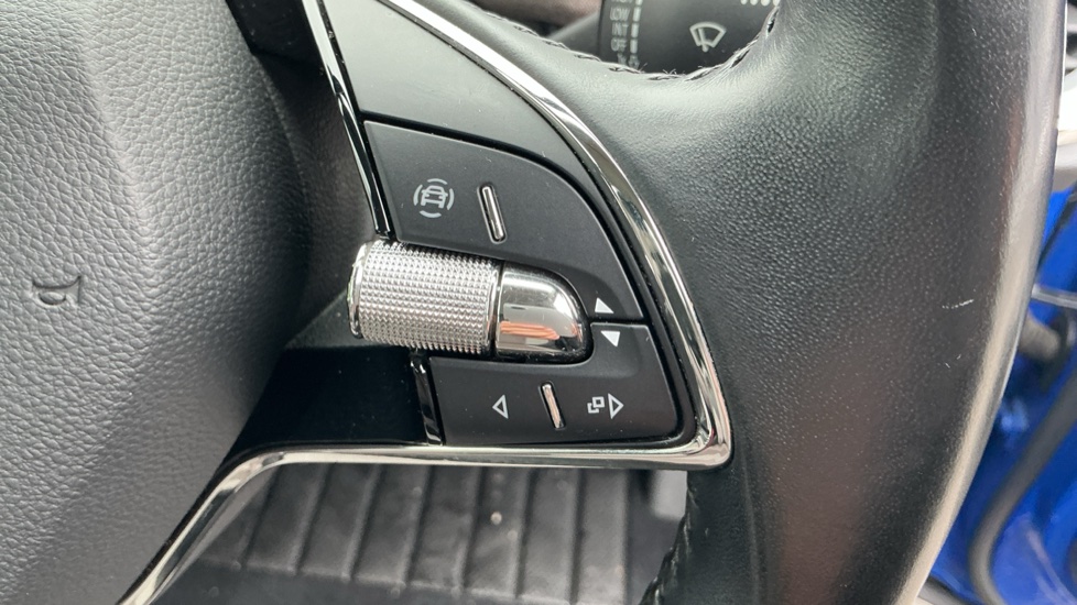 Skoda Enyaq 132kW 60 ecoSuite 62kWh 5dr Auto Electric Estate - Image 18