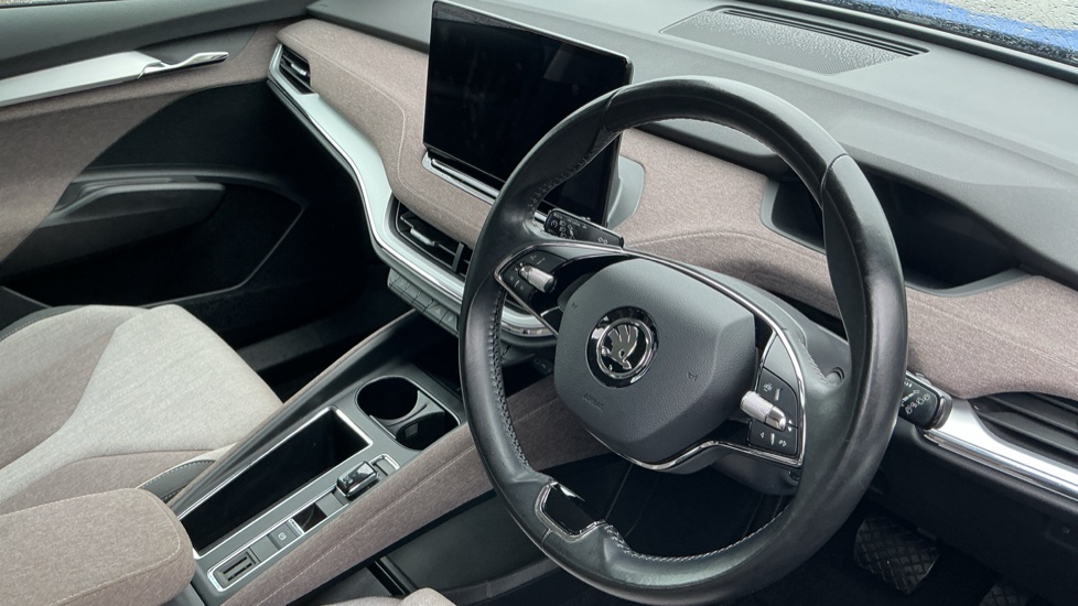 Skoda Enyaq 132kW 60 ecoSuite 62kWh 5dr Auto Electric Estate - Image 38