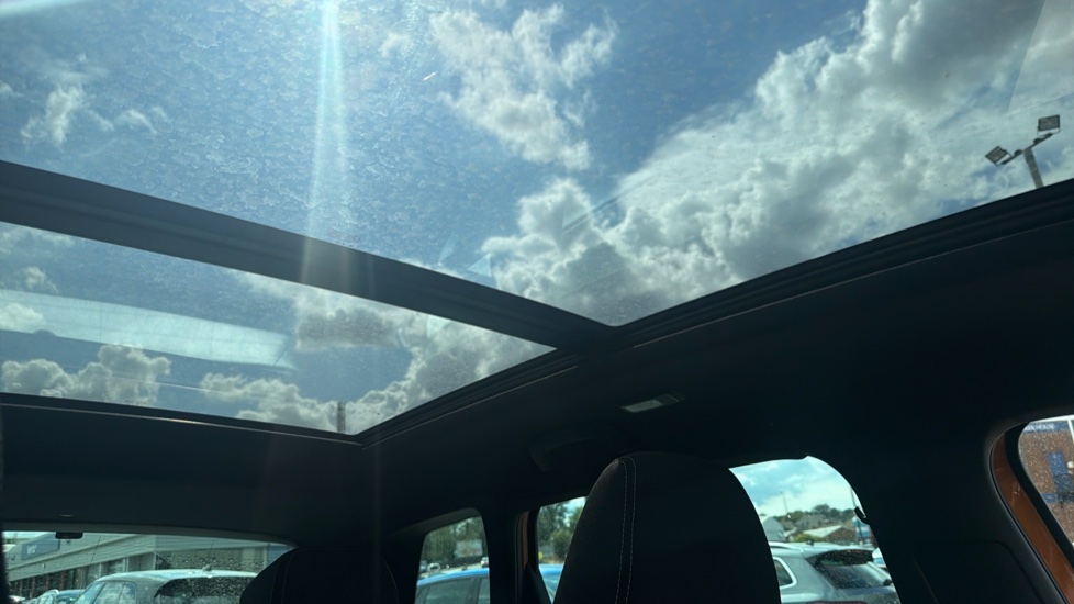 Skoda Karoq 1.5 TSI Sportline 5dr DSG Petrol Estate - Image 36