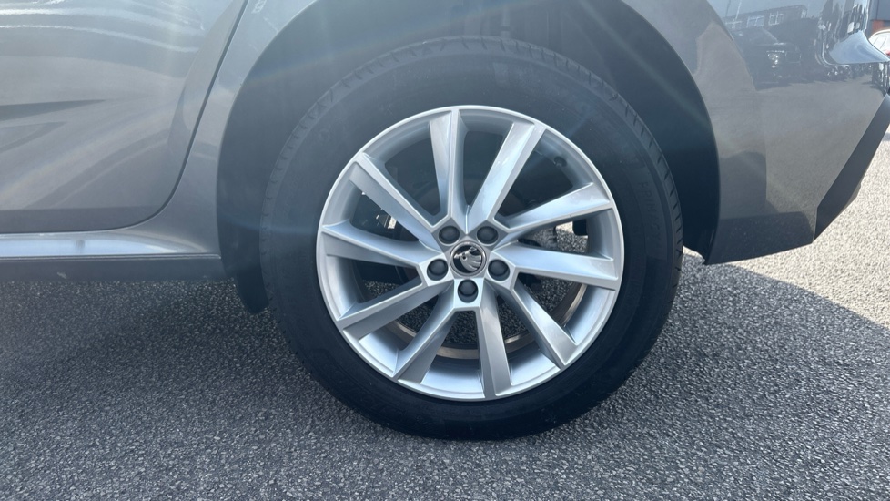 Skoda Kamiq 1.0 TSI SE 5dr DSG Petrol Hatchback - Image 21