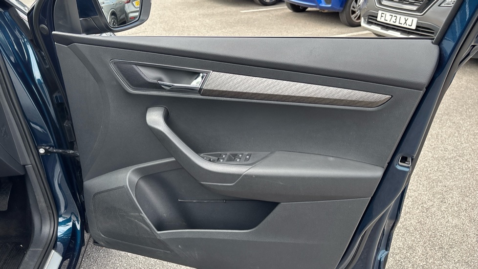 Skoda Karoq 1.5 TSI SE L 5dr Petrol Estate - Image 19