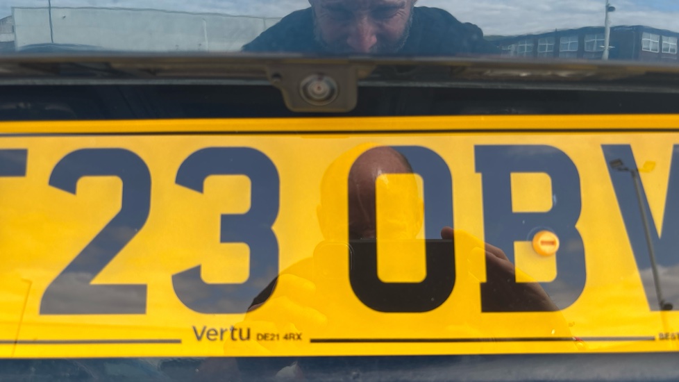 Skoda Karoq 1.5 TSI SE L 5dr Petrol Estate - Image 27