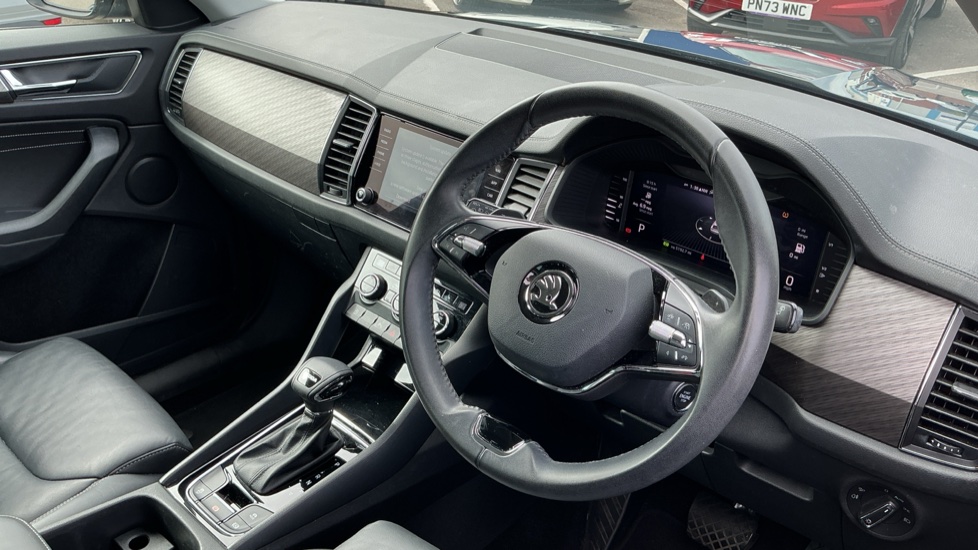 Skoda Kodiaq 1.5 TSI SE L Executive 5dr DSG [7 Seat] Petrol Estate - Image 6