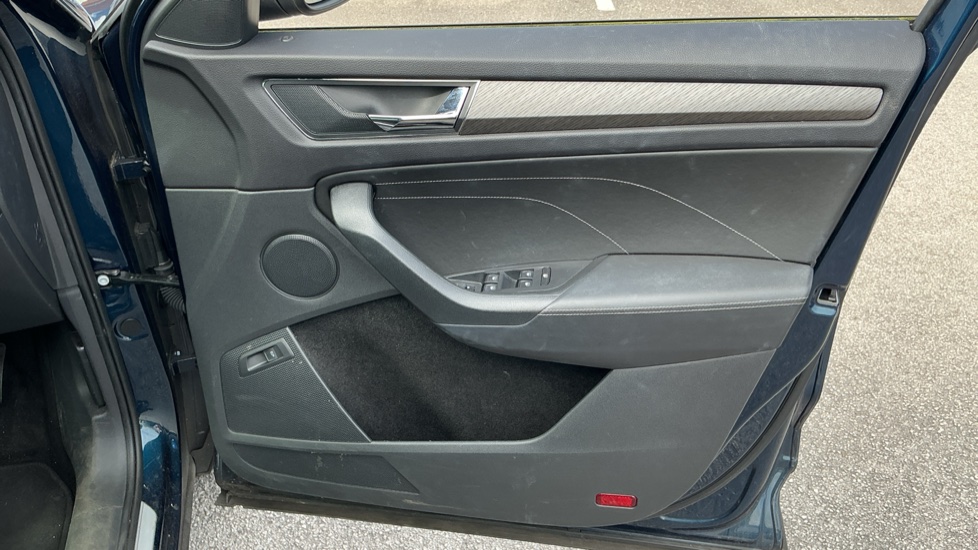Skoda Kodiaq 1.5 TSI SE L Executive 5dr DSG [7 Seat] Petrol Estate - Image 19