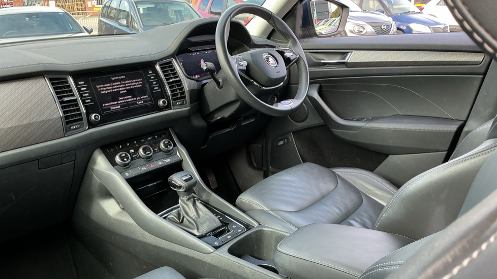 Skoda Kodiaq 1.5 TSI SE L Executive 5dr DSG [7 Seat] Petrol Estate - Image 40