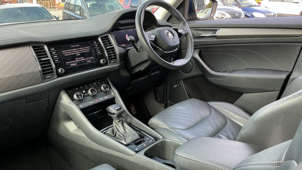 Skoda Kodiaq 1.5 TSI SE L Executive 5dr DSG [7 Seat] Petrol Estate - Image 41