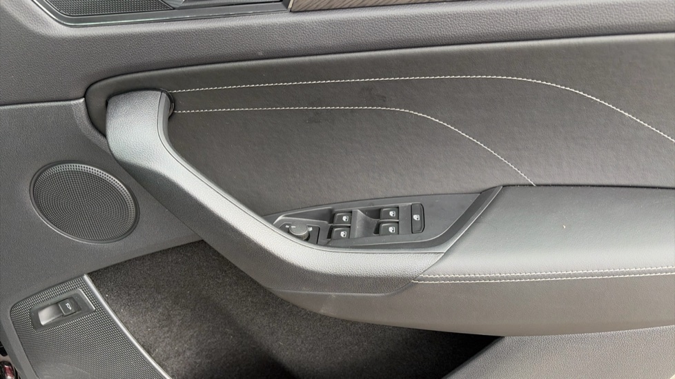 Skoda Kodiaq 2.0 TSI 190 SE L Executive 4x4 5dr DSG [7 Seat] Petrol Estate - Image 19
