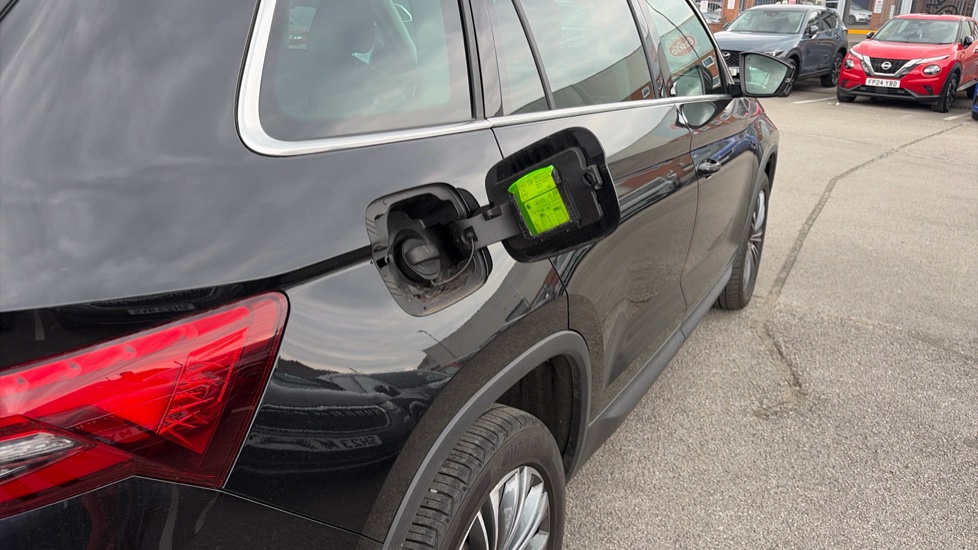 Skoda Kodiaq 2.0 TSI 190 SE L Executive 4x4 5dr DSG [7 Seat] Petrol Estate - Image 24