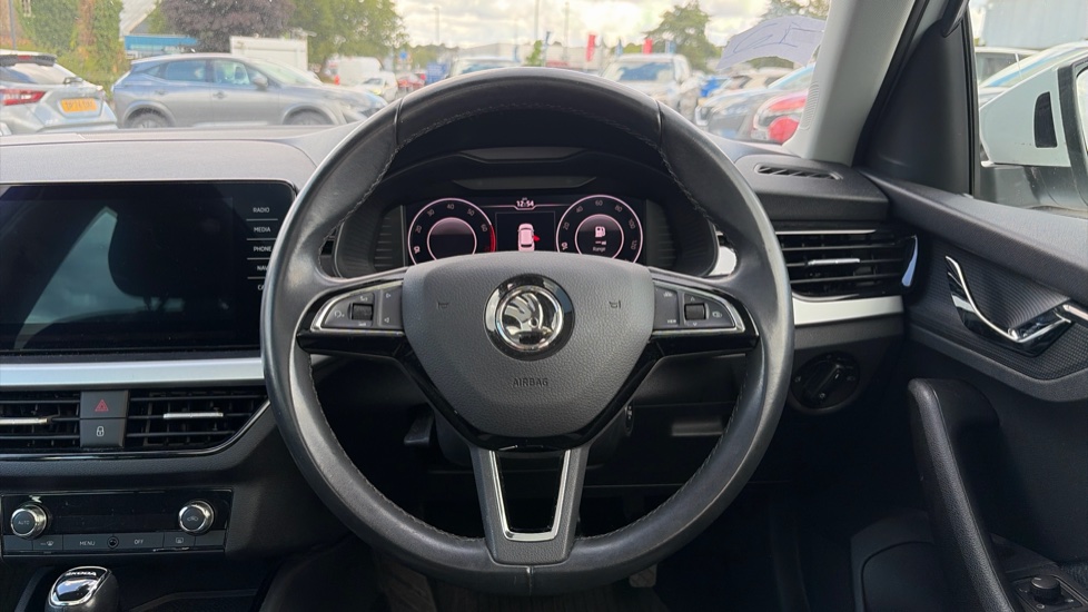 Skoda Kamiq 1.5 TSI SE L 5dr DSG Petrol Hatchback - Image 10