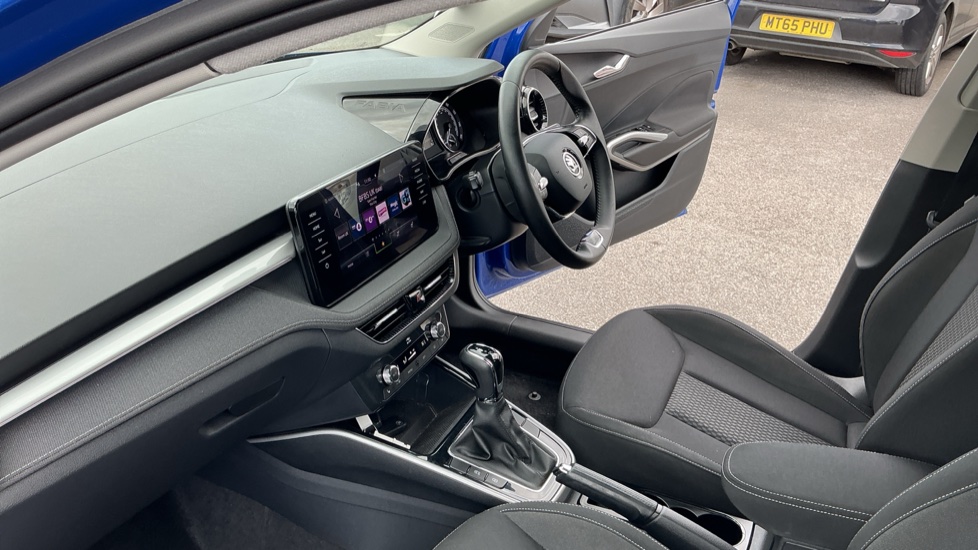 Skoda Fabia 1.0 TSI 110 SE L 5dr DSG Petrol Hatchback - Image 2