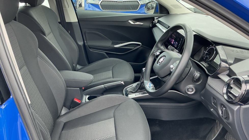 Skoda Fabia 1.0 TSI 110 SE L 5dr DSG Petrol Hatchback - Image 15