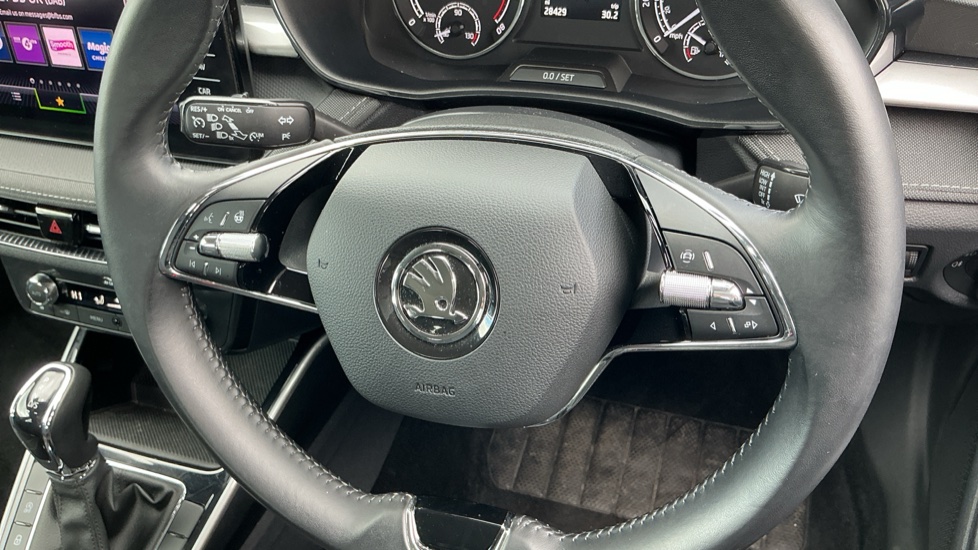 Skoda Fabia 1.0 TSI 110 SE L 5dr DSG Petrol Hatchback - Image 35