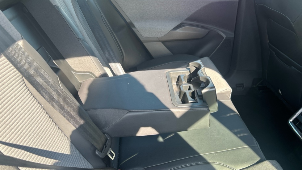 Skoda Enyaq 132kW 60 62kWh 5dr Auto Electric Estate - Image 30