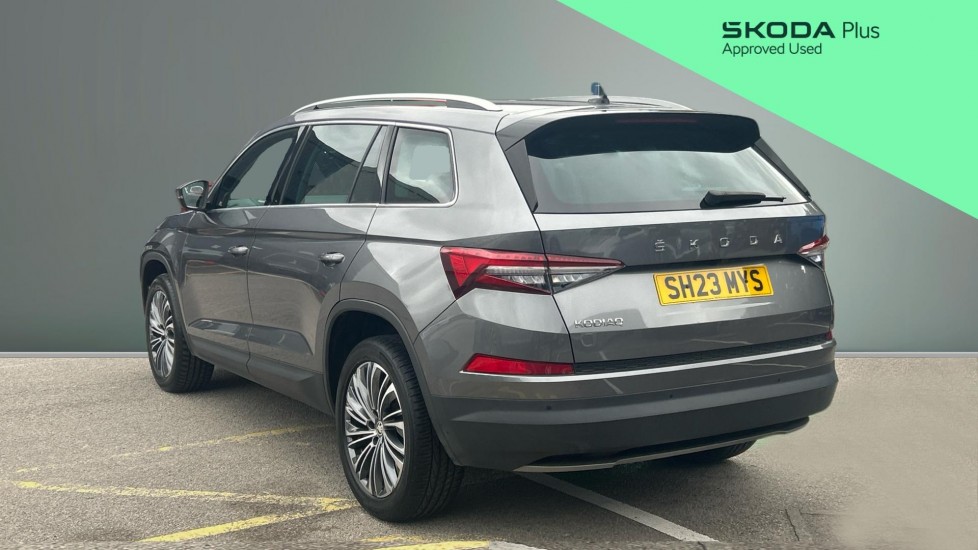 Skoda Kodiaq 1.5 TSI SE L Executive 5dr DSG [7 Seat] Petrol Estate - Image 3