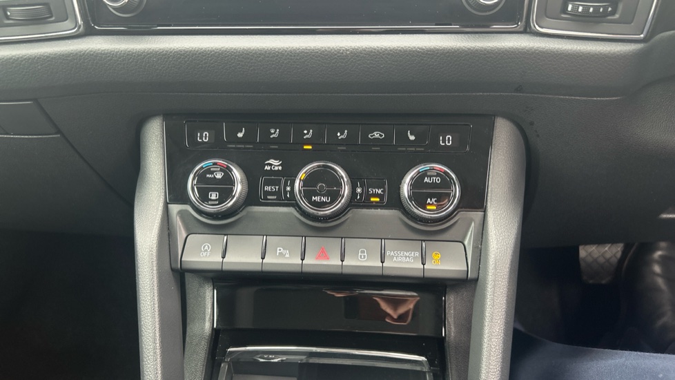 Skoda Kodiaq 1.5 TSI SE L Executive 5dr DSG [7 Seat] Petrol Estate - Image 13