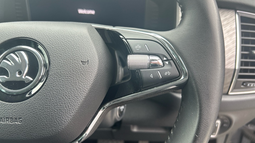 Skoda Kodiaq 1.5 TSI SE L Executive 5dr DSG [7 Seat] Petrol Estate - Image 18