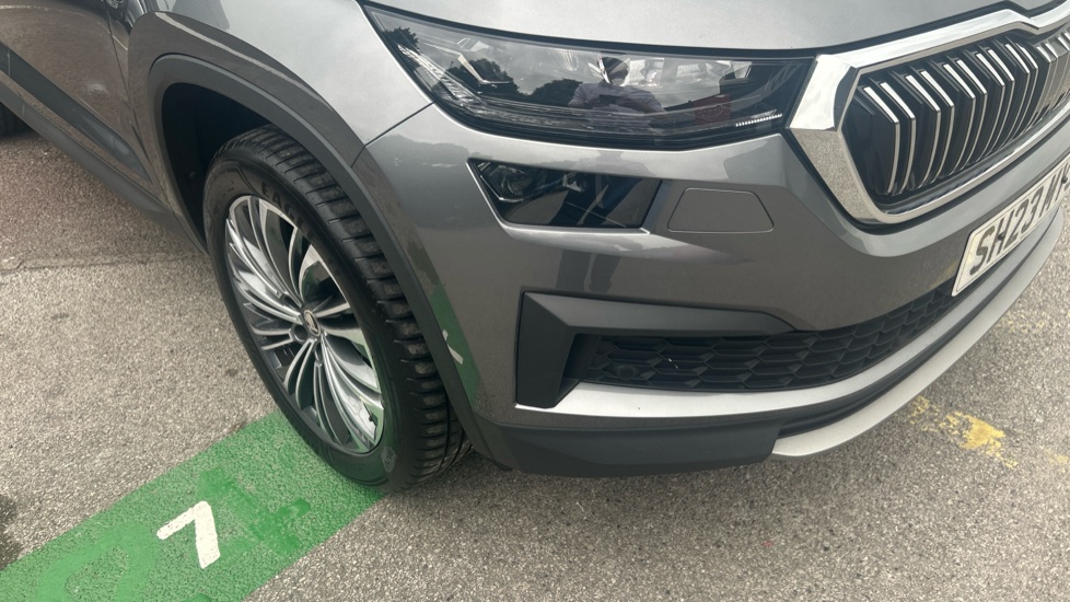 Skoda Kodiaq 1.5 TSI SE L Executive 5dr DSG [7 Seat] Petrol Estate - Image 44
