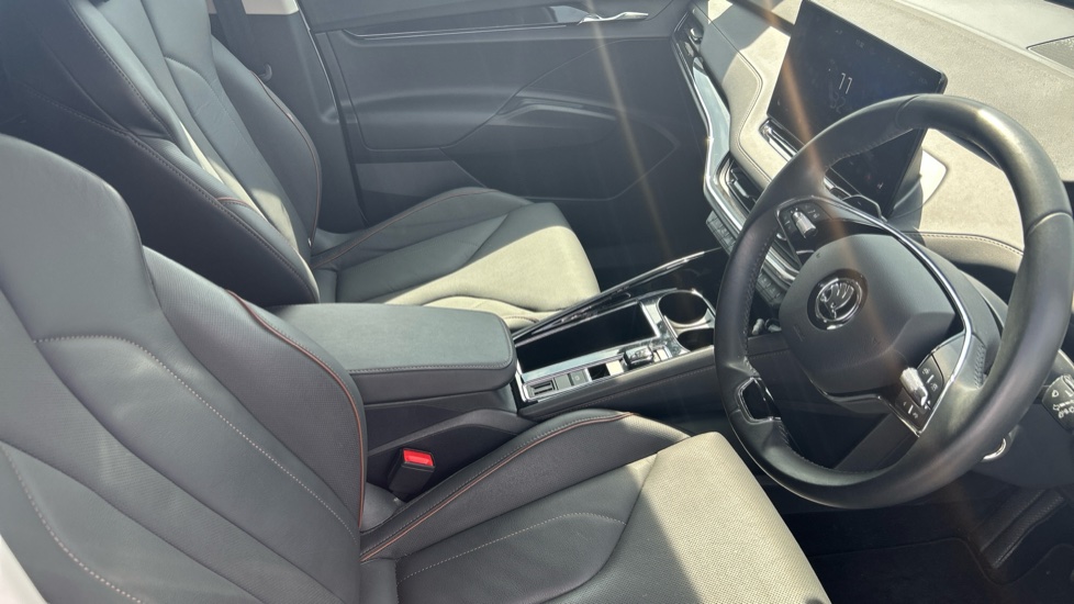 Skoda Enyaq 150kW 80 ecoSuite 82kWh 5dr Auto [125kW] Electric Estate - Image 15