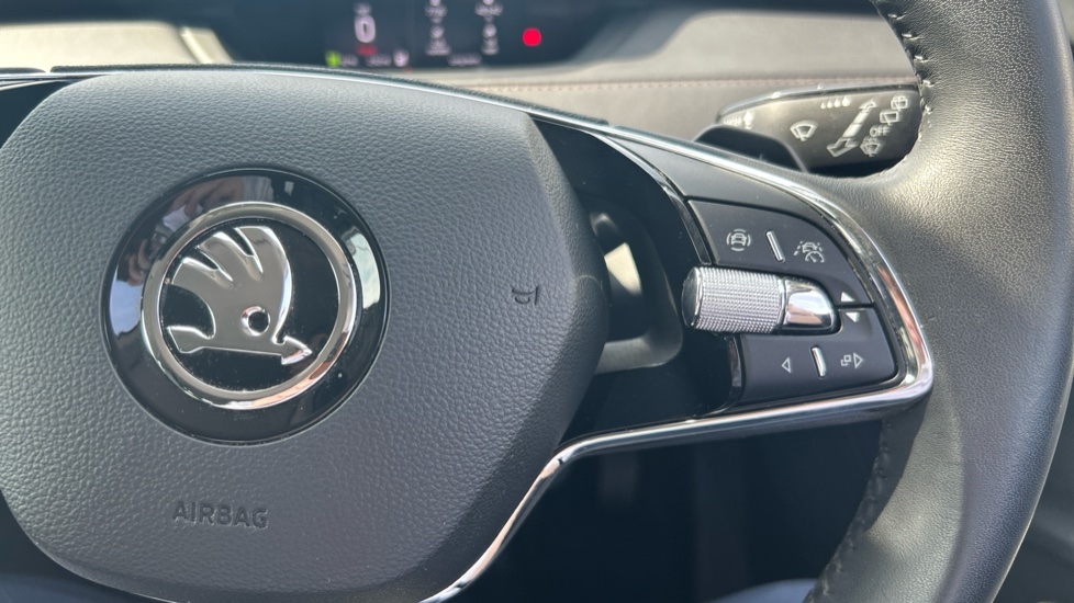 Skoda Enyaq 150kW 80 ecoSuite 82kWh 5dr Auto [125kW] Electric Estate - Image 18
