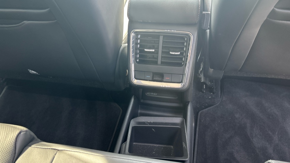 Skoda Enyaq 150kW 80 ecoSuite 82kWh 5dr Auto [125kW] Electric Estate - Image 36