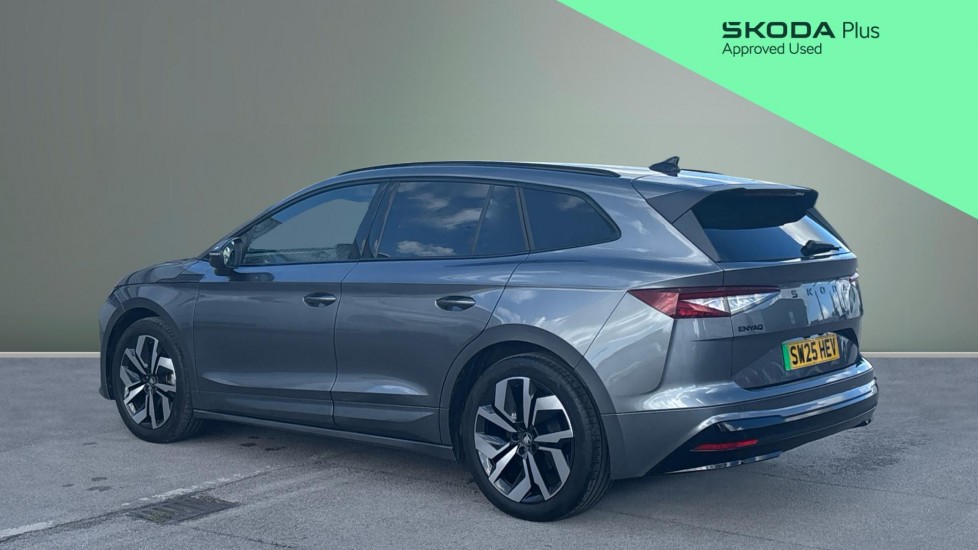 Skoda Enyaq 210kW 85x Sportline 82kWh 4x4 5dr Auto Electric Estate - Image 3