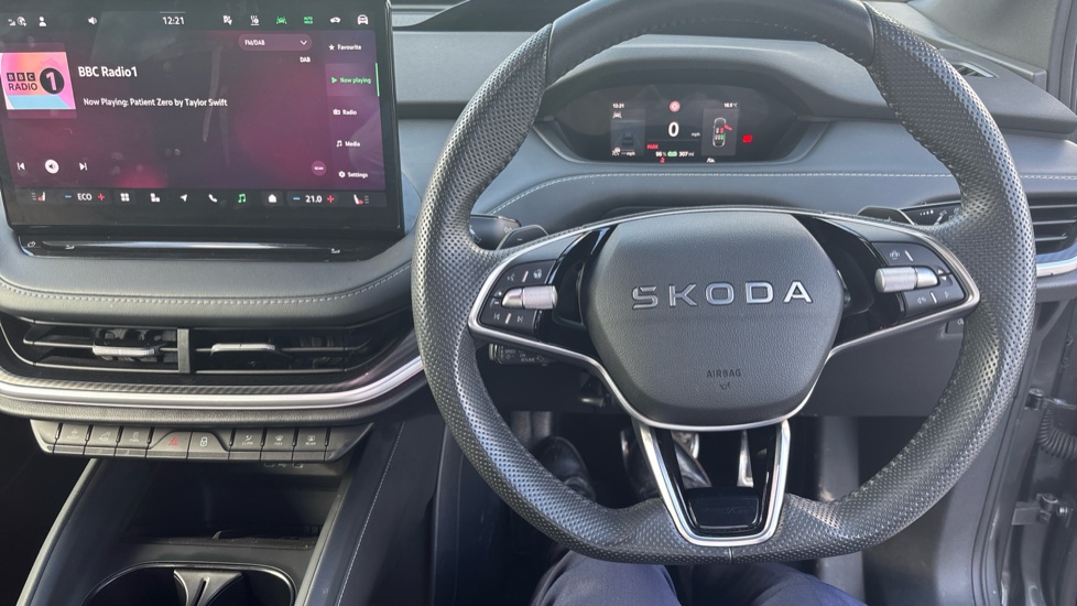 Skoda Enyaq 210kW 85x Sportline 82kWh 4x4 5dr Auto Electric Estate - Image 10