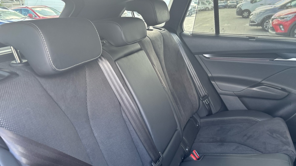 Skoda Enyaq 210kW 85x Sportline 82kWh 4x4 5dr Auto Electric Estate - Image 16