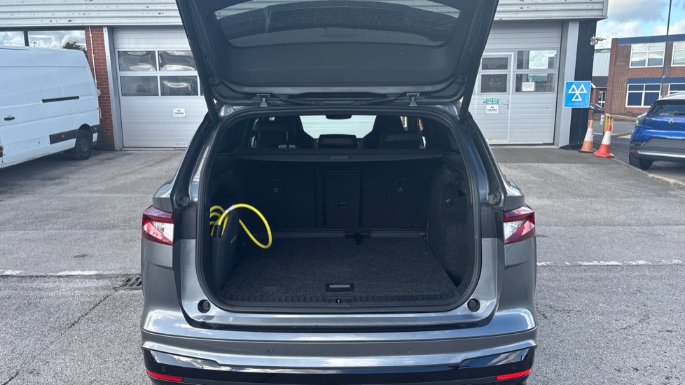 Skoda Enyaq 210kW 85x Sportline 82kWh 4x4 5dr Auto Electric Estate - Image 20