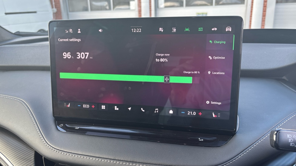 Skoda Enyaq 210kW 85x Sportline 82kWh 4x4 5dr Auto Electric Estate - Image 32