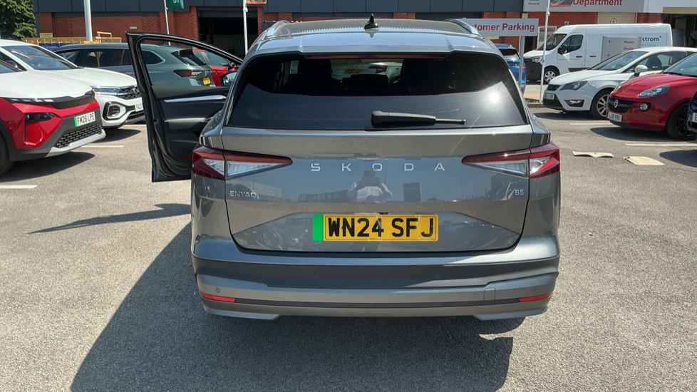 Skoda Enyaq 210kW 85 Edition 82kWh 5dr Auto Electric Estate - Image 39