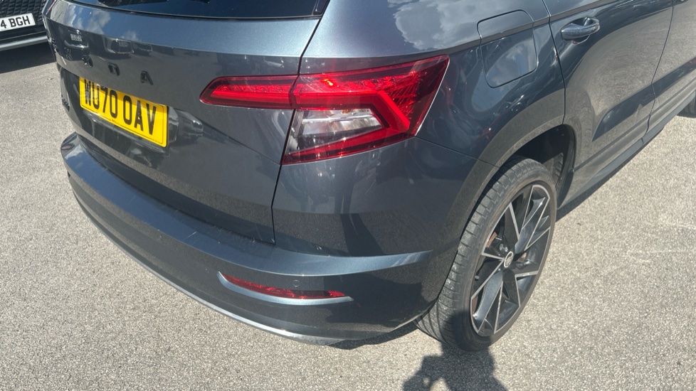 Skoda Karoq 1.5 TSI Sport Line 5dr Petrol Estate - Image 21
